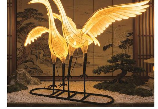 Golden Crane Pair Aisle Light